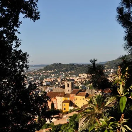 Tout Confort Climatise Appartamento